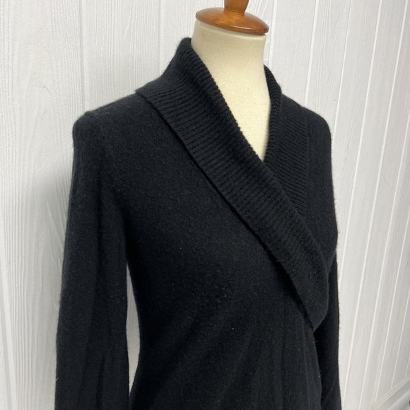 Jones New York Women's Long Sleeve Black Front Wrap V-Neck Sweater Size M - Picture 8 of 11